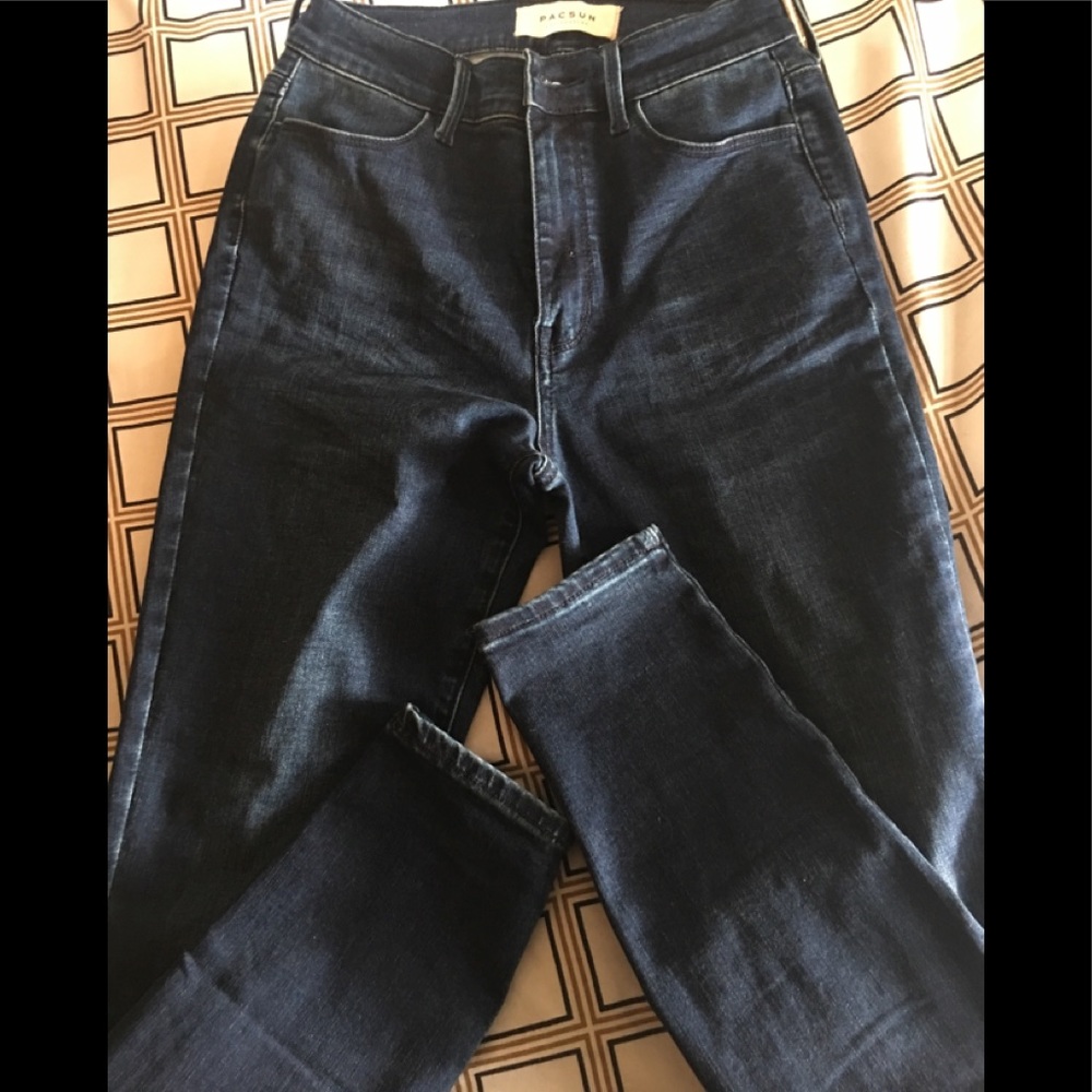 Cute jeans super high rise jeans